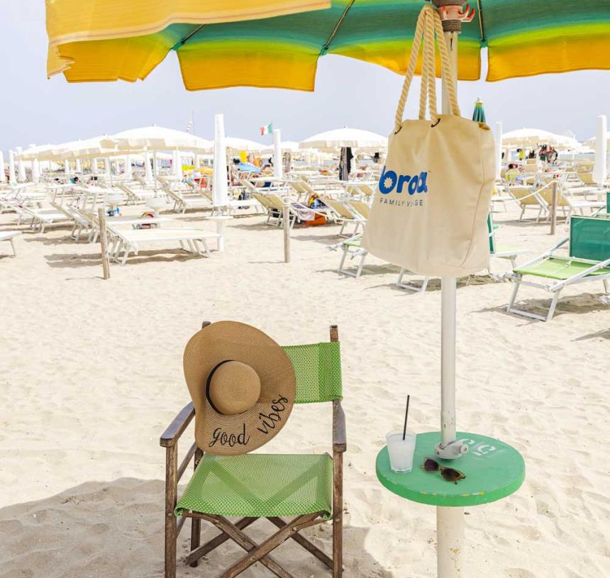 brorafamilyvillage en private-beach 014